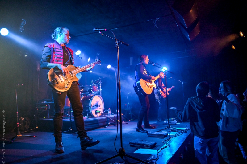 77 Bombay Street live at Komplex Klub