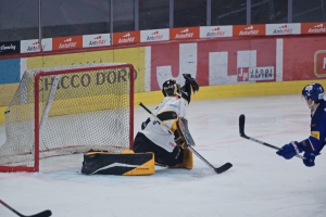 EHC Kloten vs. HC Ajoie