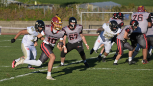 Die Spartans wenden das Game nach verknorztem Start