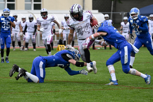 Heimpleite f&uuml;r die Zurich Renegades im Stadion Utogrund in Z&uuml;rich vor zahlreichen Zuschauern.