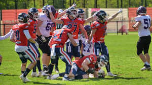 Demontage der Basel Gladiators durch die Calanda Broncos