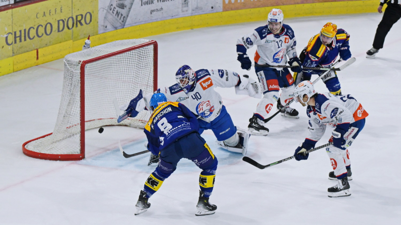 Derbytime in der stimo arena zu Kloten