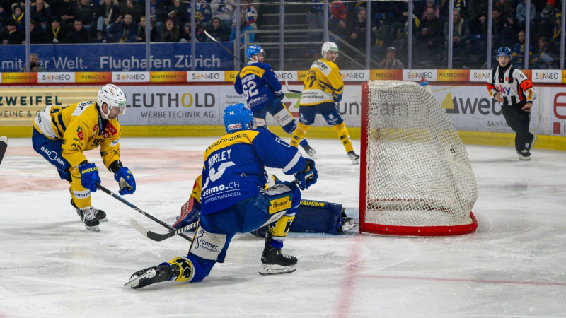 Eishockey-Fest: Kloten und Davos liefern sich ein Spektakel