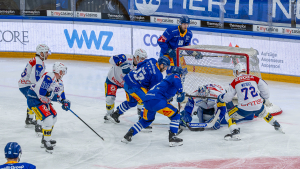 Spektakul&auml;re Wende in der OYM Hall: Zug bezwingt Kloten nach 2:4-R&uuml;ckstand