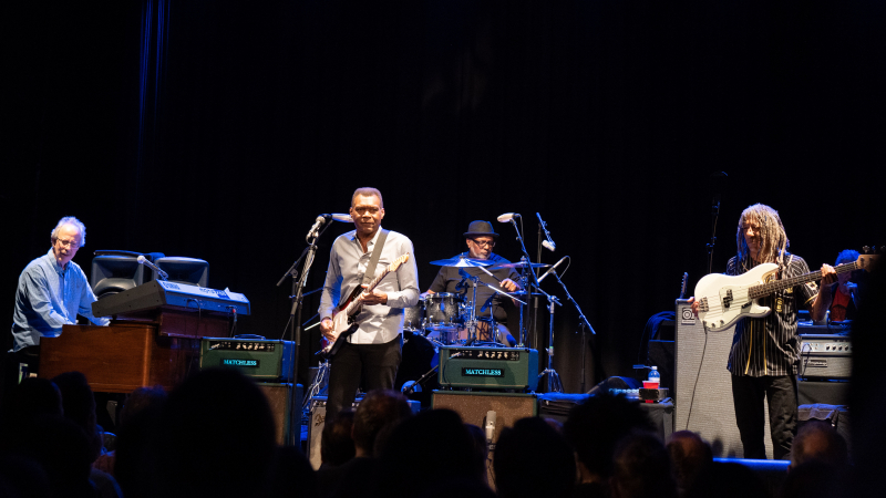 800 Fans erleben Blues-Legende Robert Cray im Kaufleuten
