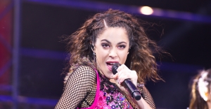 Tini St&ouml;ssel - Violetta